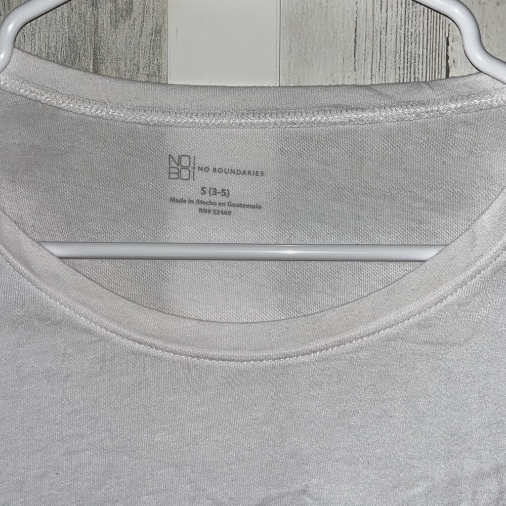Basic White Tee - Picture 3 of 4
